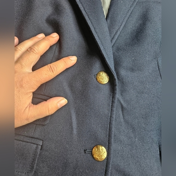 J. Crew Schoolboy Blazer Navy Blue with Gold Buttons Size 2 Tall - Picture 4 of 15